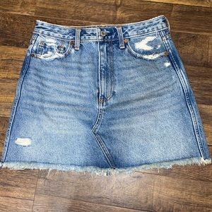 Abercrombie and Fitch natural high rise skirt